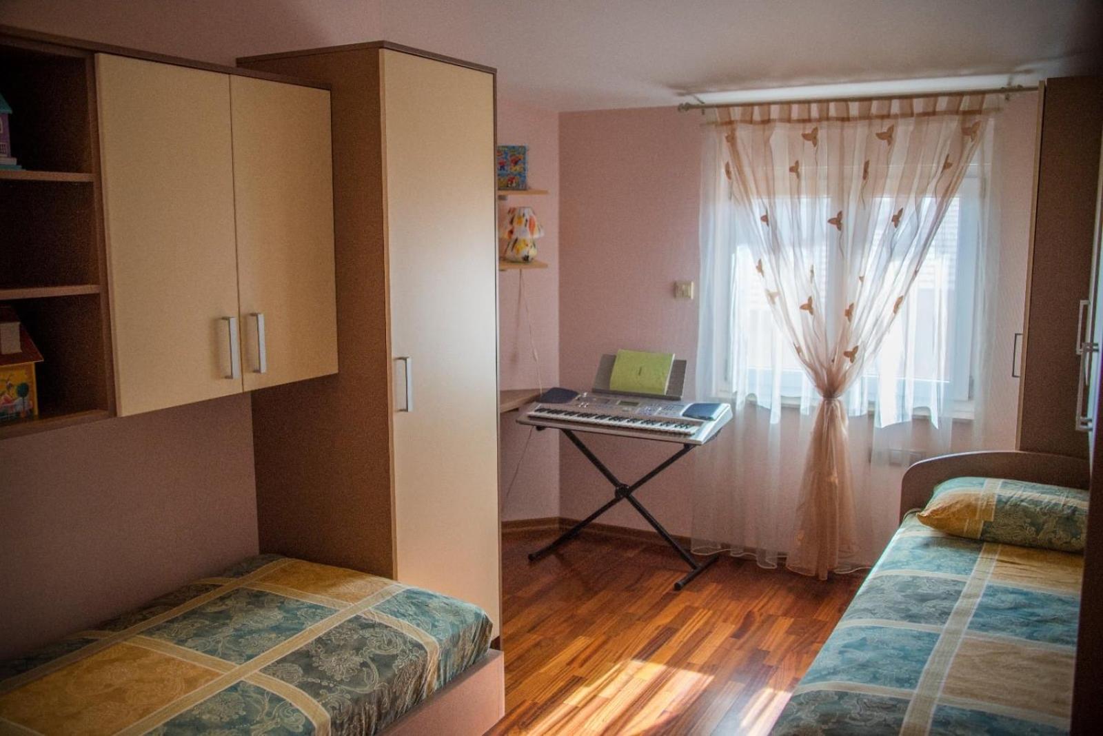 Hotel Barbaric Medjugorje Ngoại thất bức ảnh