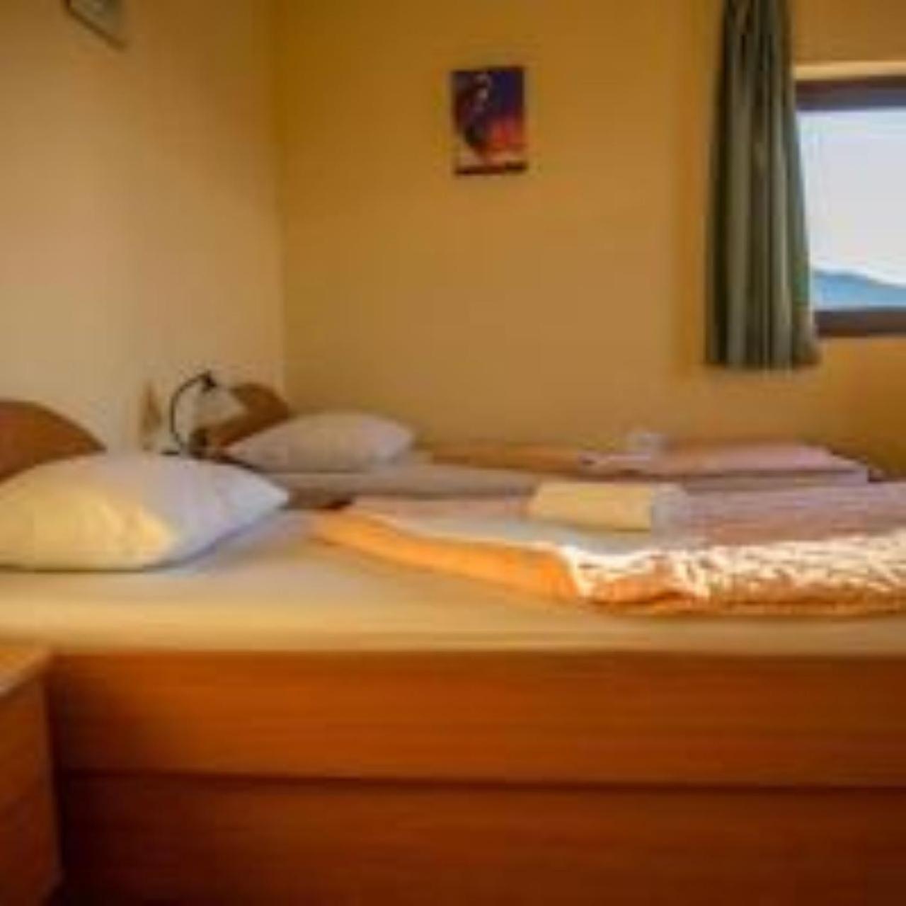 Hotel Barbaric Medjugorje Ngoại thất bức ảnh