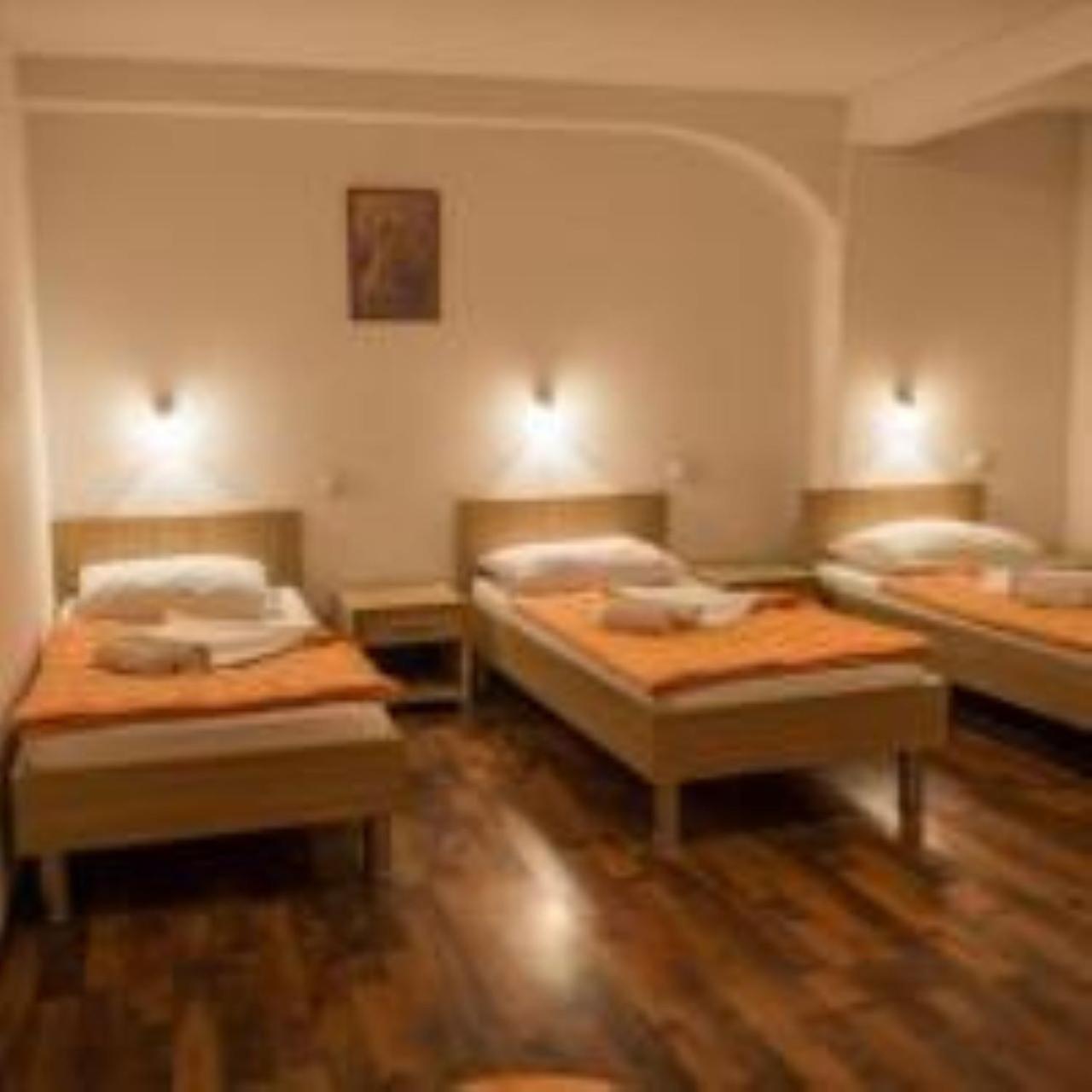 Hotel Barbaric Medjugorje Ngoại thất bức ảnh