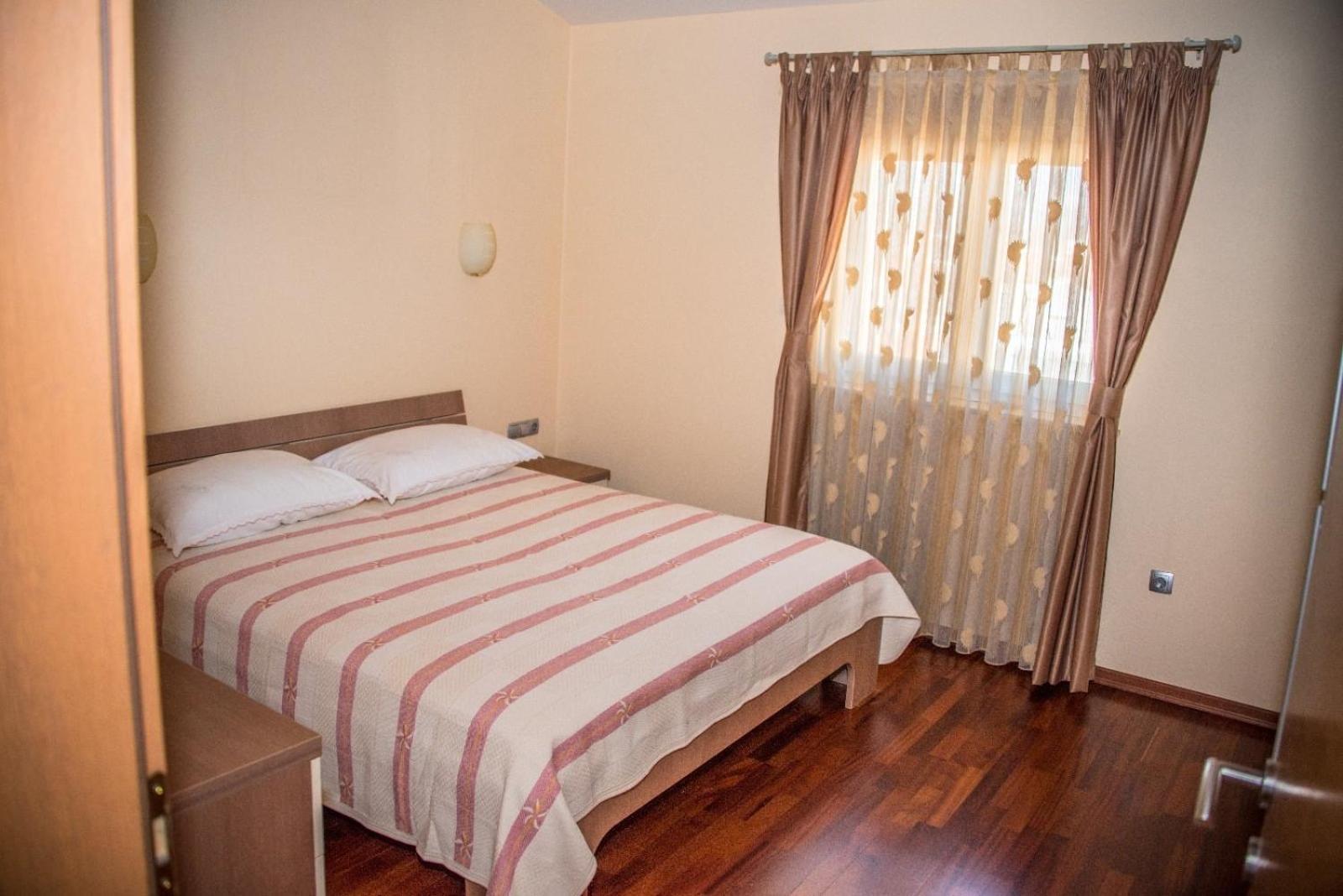 Hotel Barbaric Medjugorje Ngoại thất bức ảnh