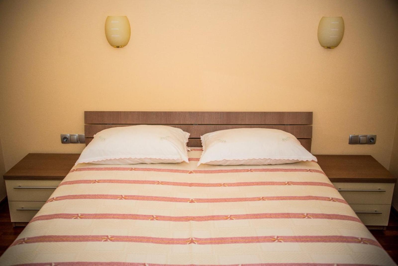 Hotel Barbaric Medjugorje Ngoại thất bức ảnh
